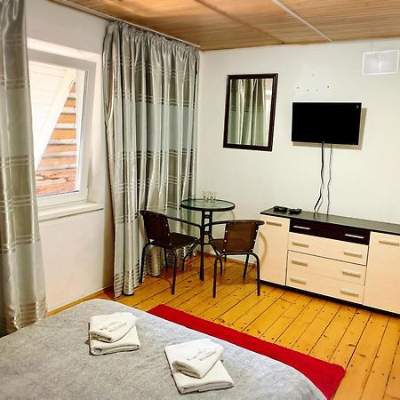 Mini-Hotel Sakvoyage Czerniowce Zewnętrze zdjęcie
