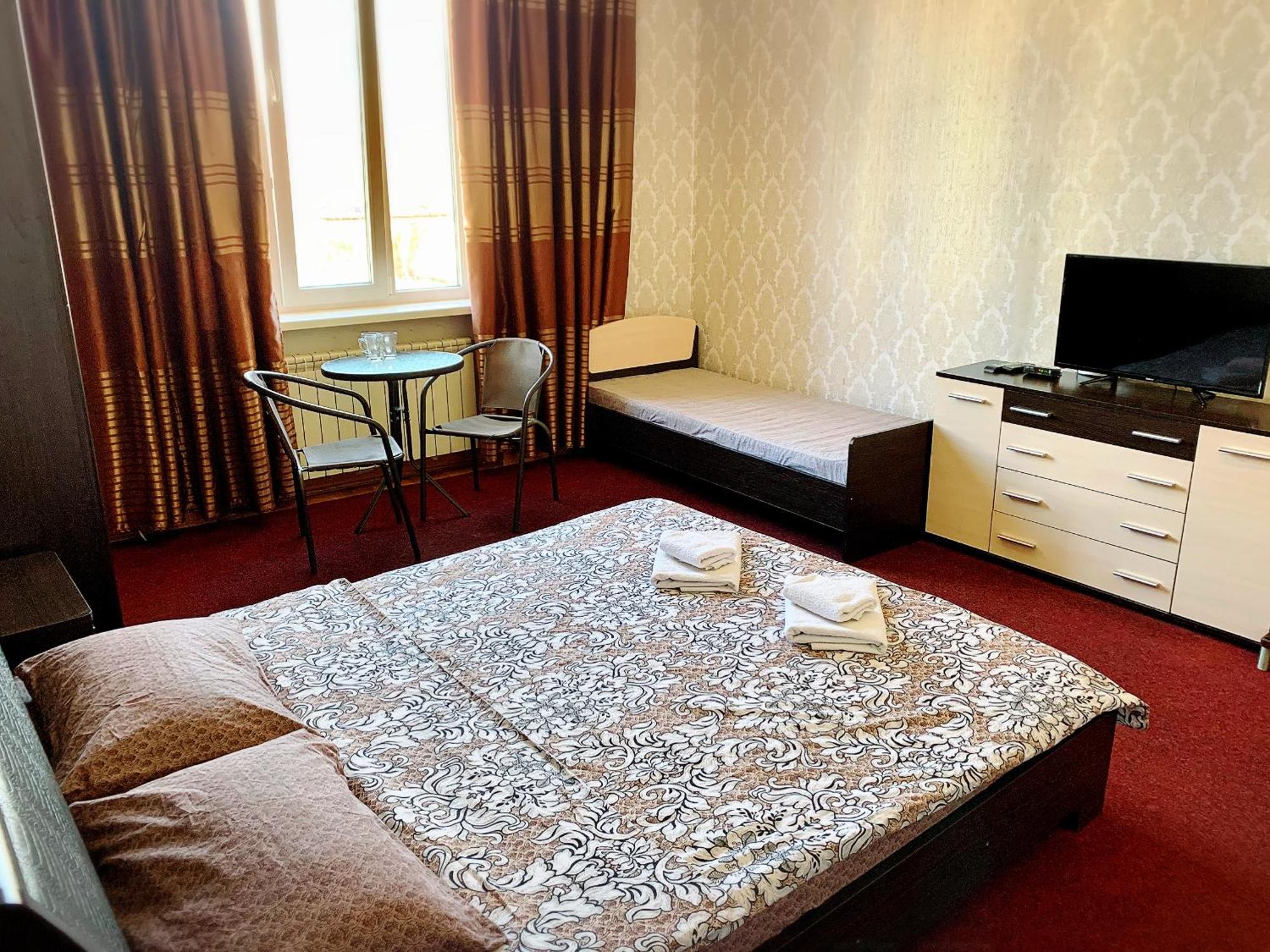 Mini-Hotel Sakvoyage Czerniowce Zewnętrze zdjęcie