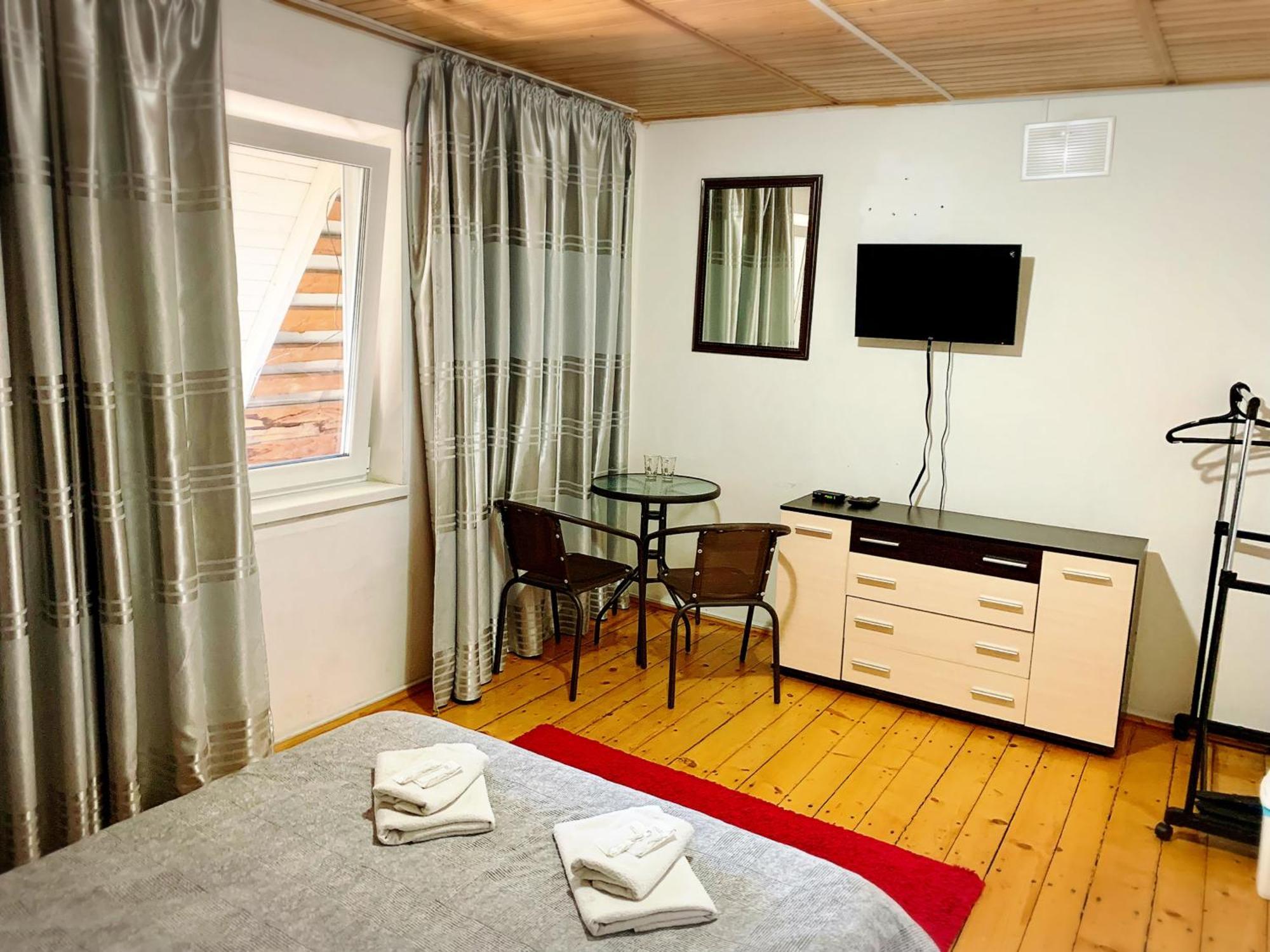 Mini-Hotel Sakvoyage Czerniowce Zewnętrze zdjęcie