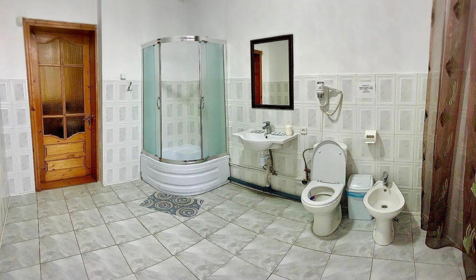 Mini-Hotel Sakvoyage Czerniowce Zewnętrze zdjęcie